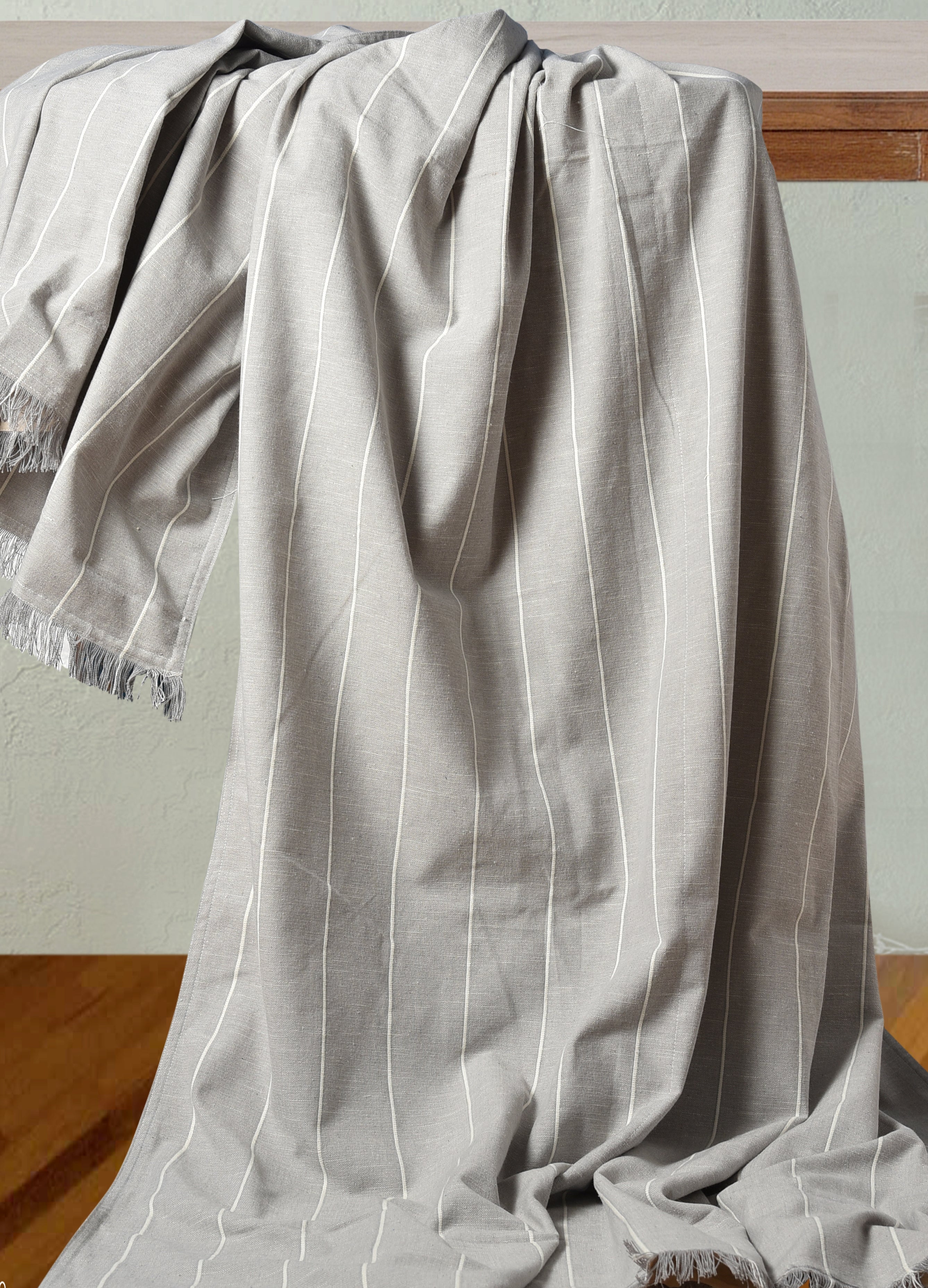 Cozy Cotton Slub Throw with Pillow Cover